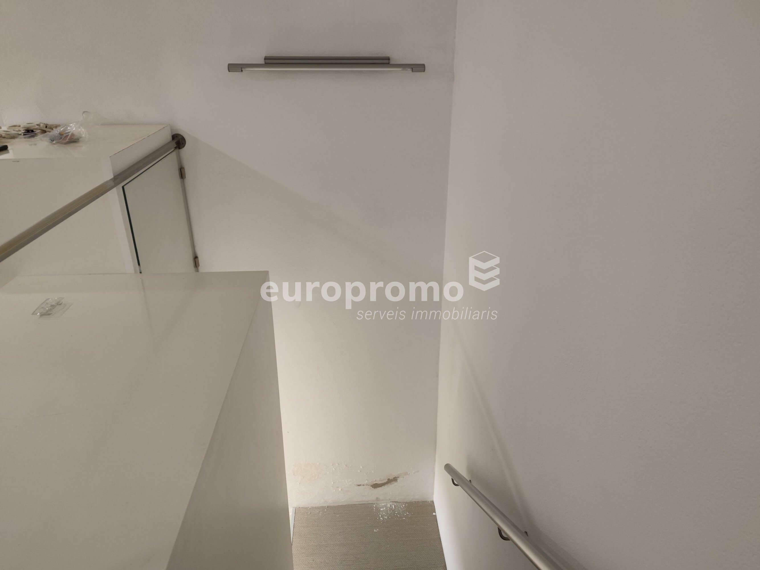 Local  de 101m2 en el centro de Girona!