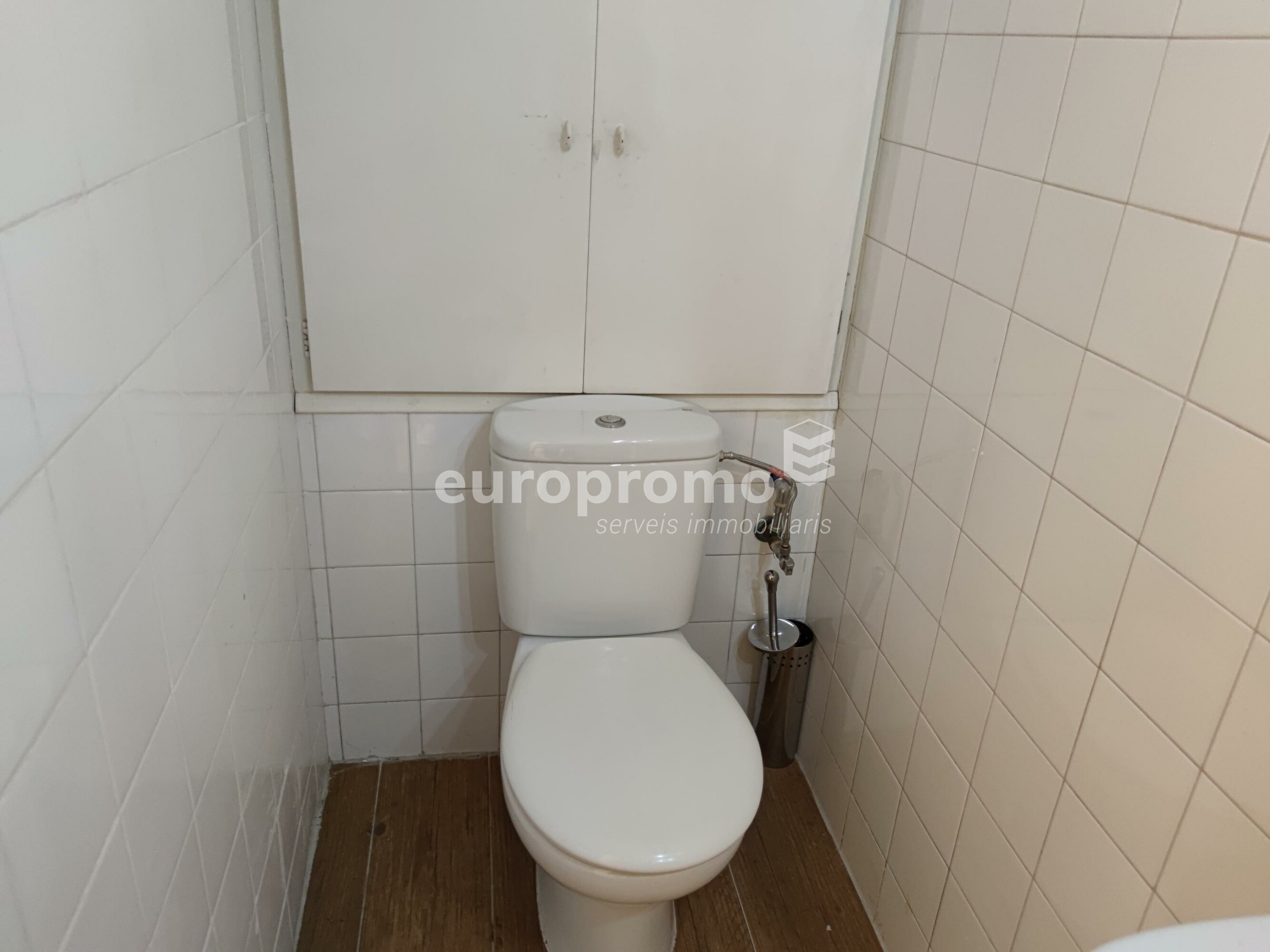 Local  de 101m2 en el centro de Girona!