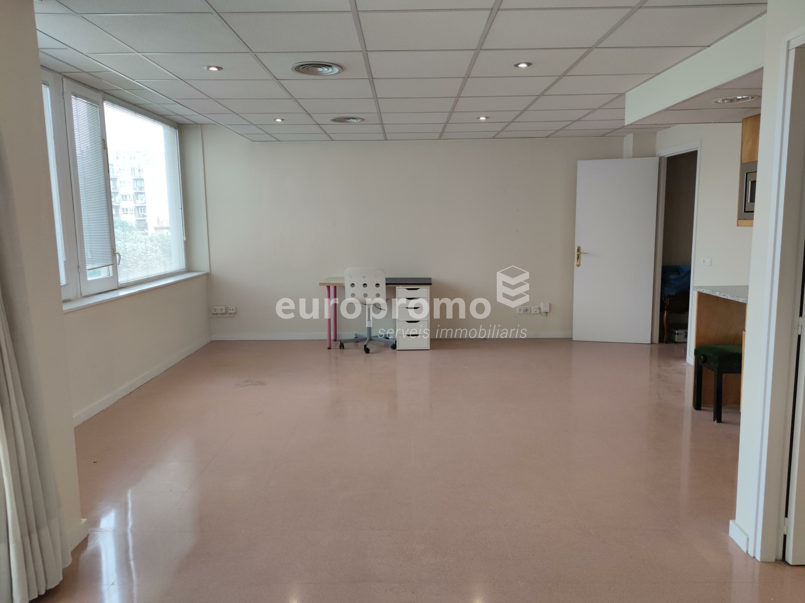 Oficina de 47m2 en el centro de Girona