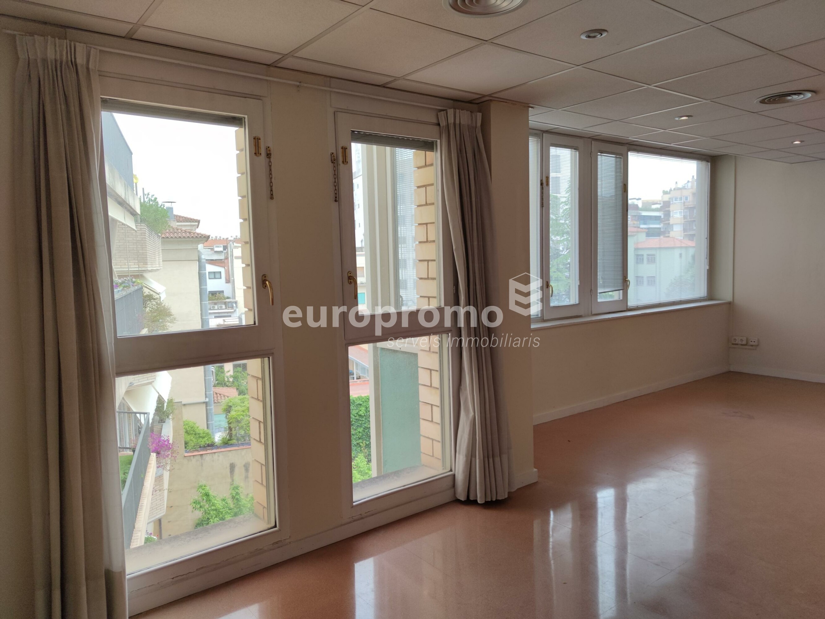 Oficina de 47m2 en el centro de Girona
