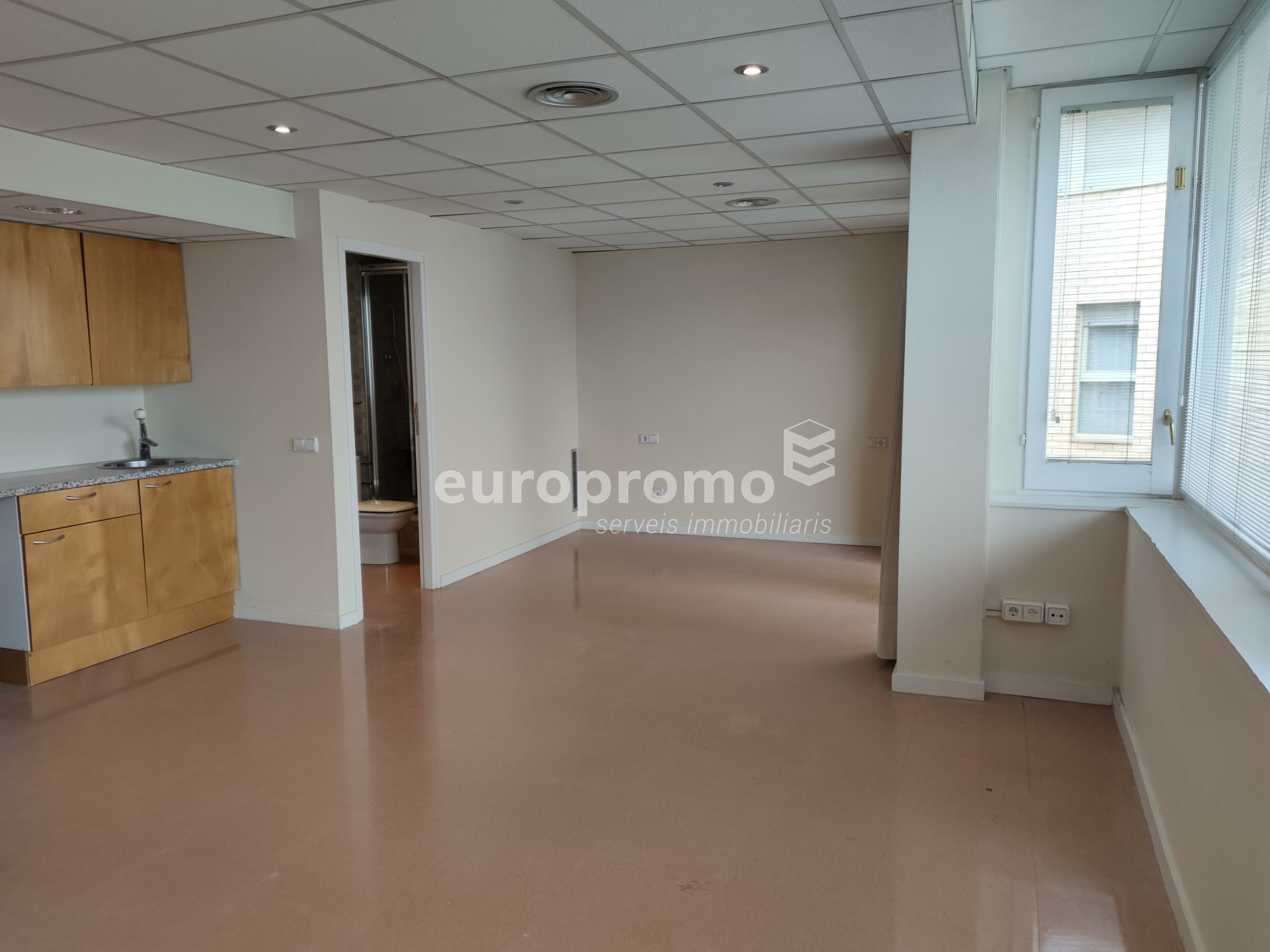 Oficina de 47m2 en el centro de Girona