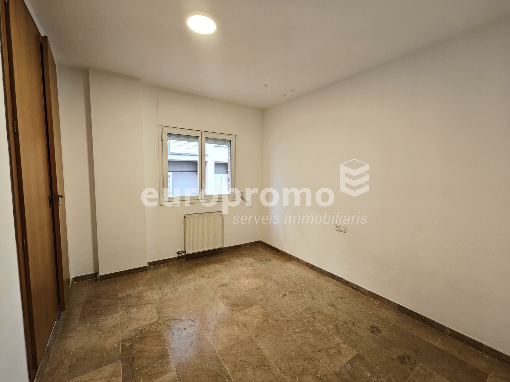¡Fantástico piso de 4 habitaciones en la zona del Eixample!!