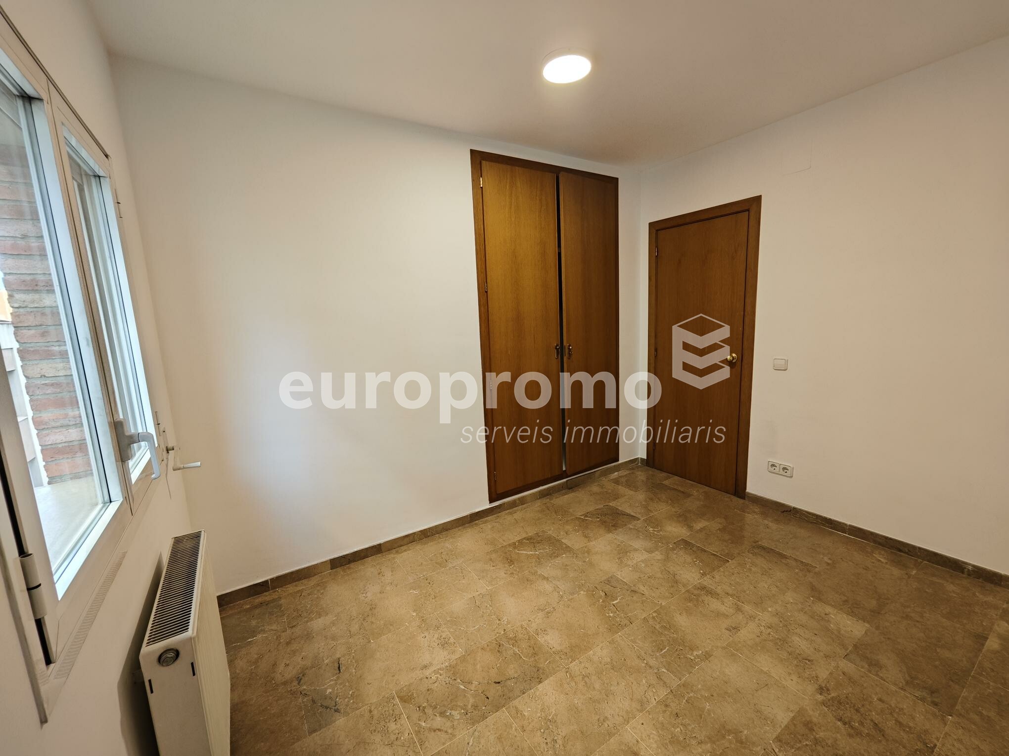 ¡Fantástico piso de 4 habitaciones en la zona del Eixample!!