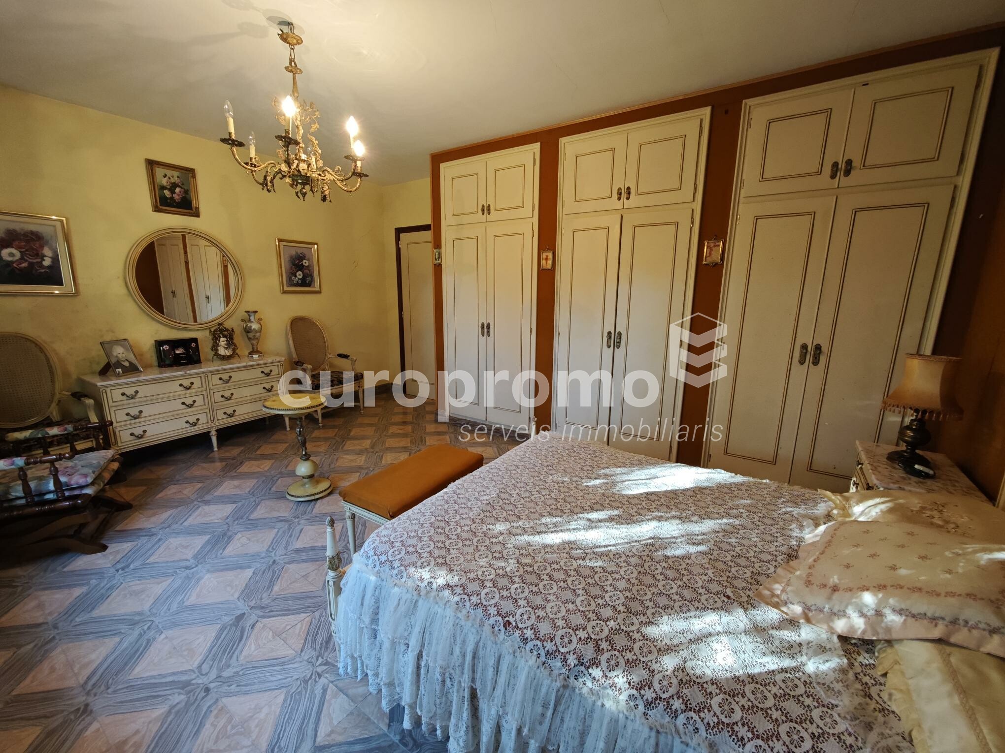 Fantàstica casa amb encant a Montjuïc!