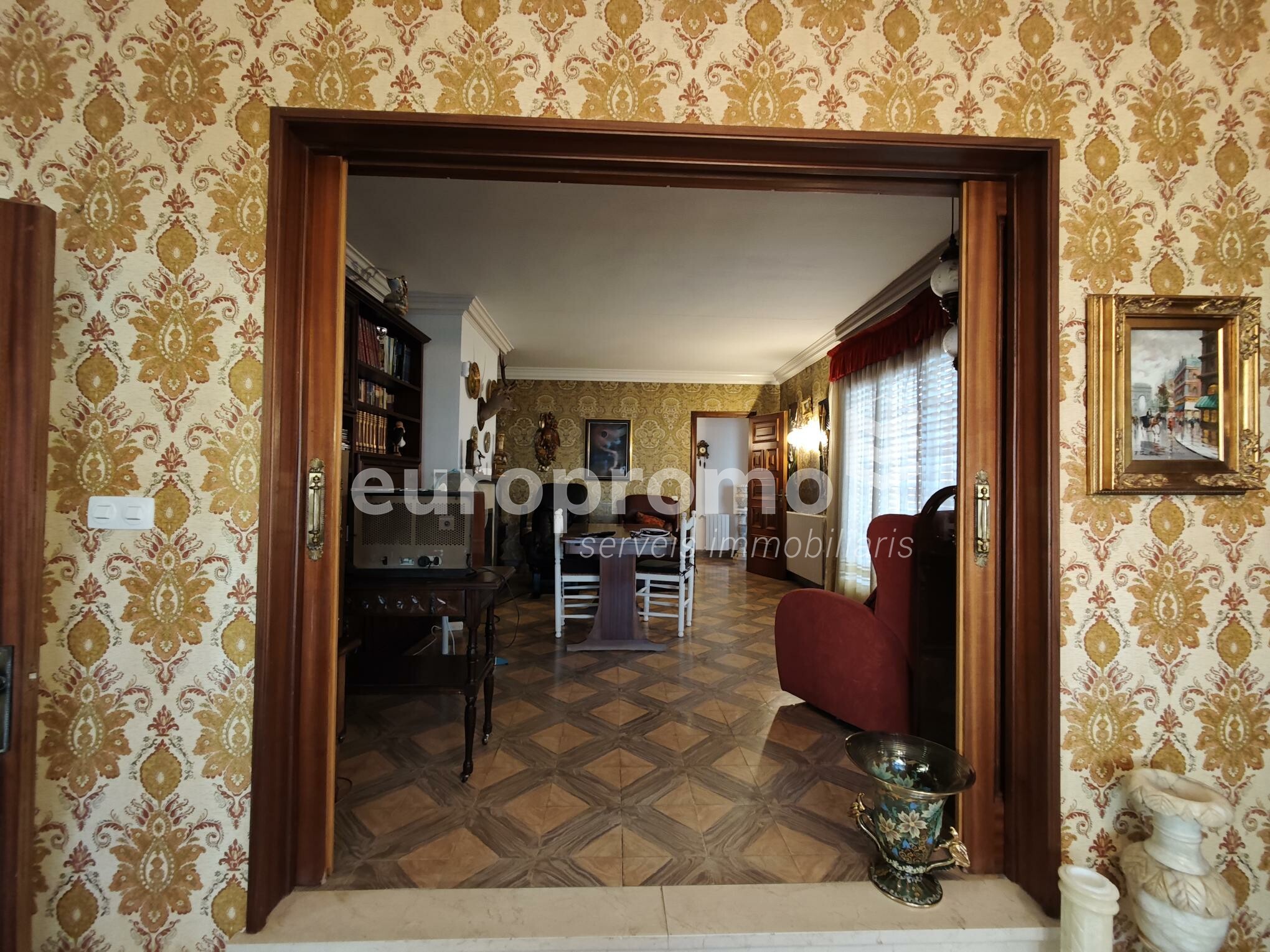 Fantàstica casa amb encant a Montjuïc!