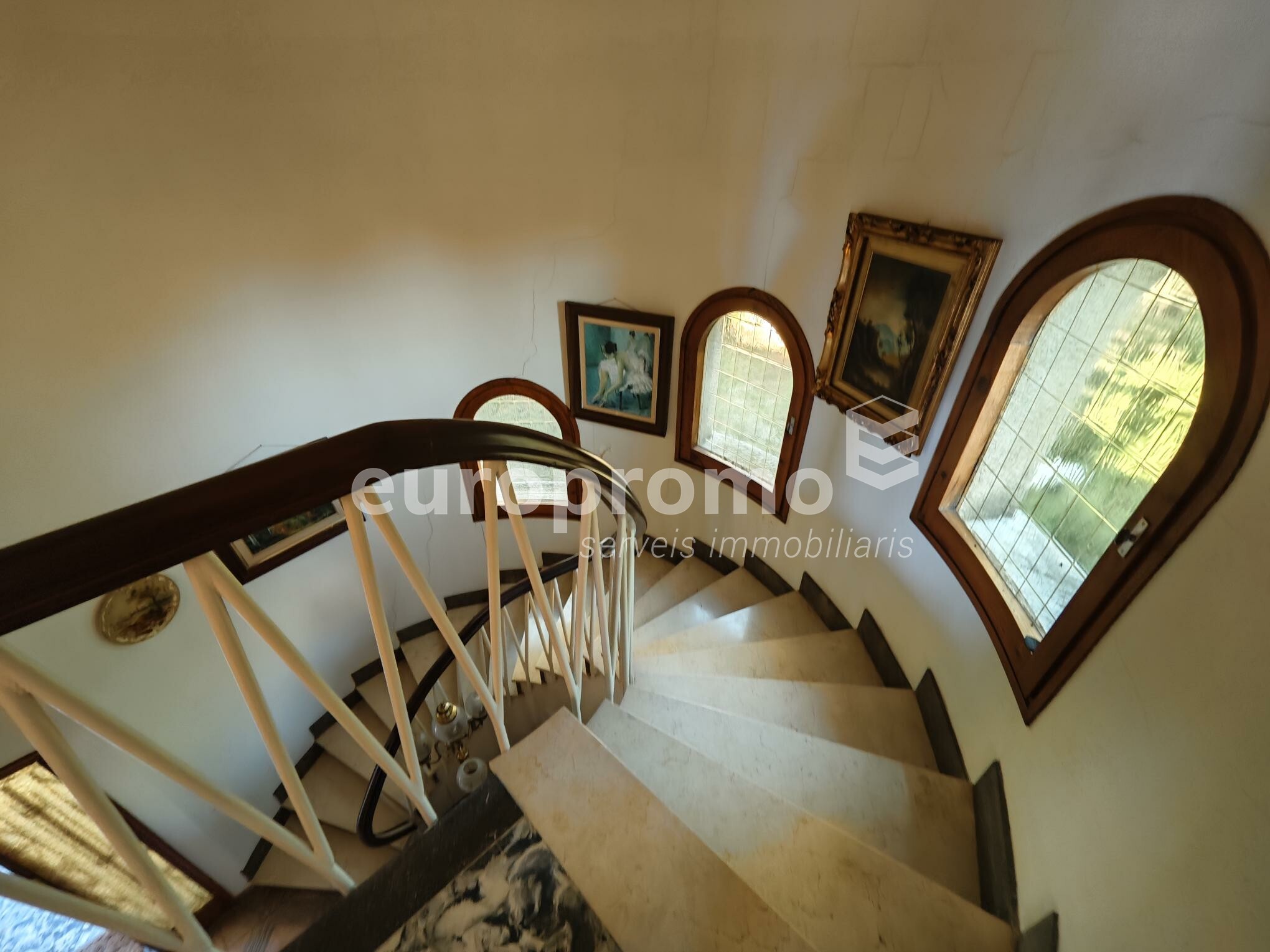 Fantàstica casa amb encant a Montjuïc!