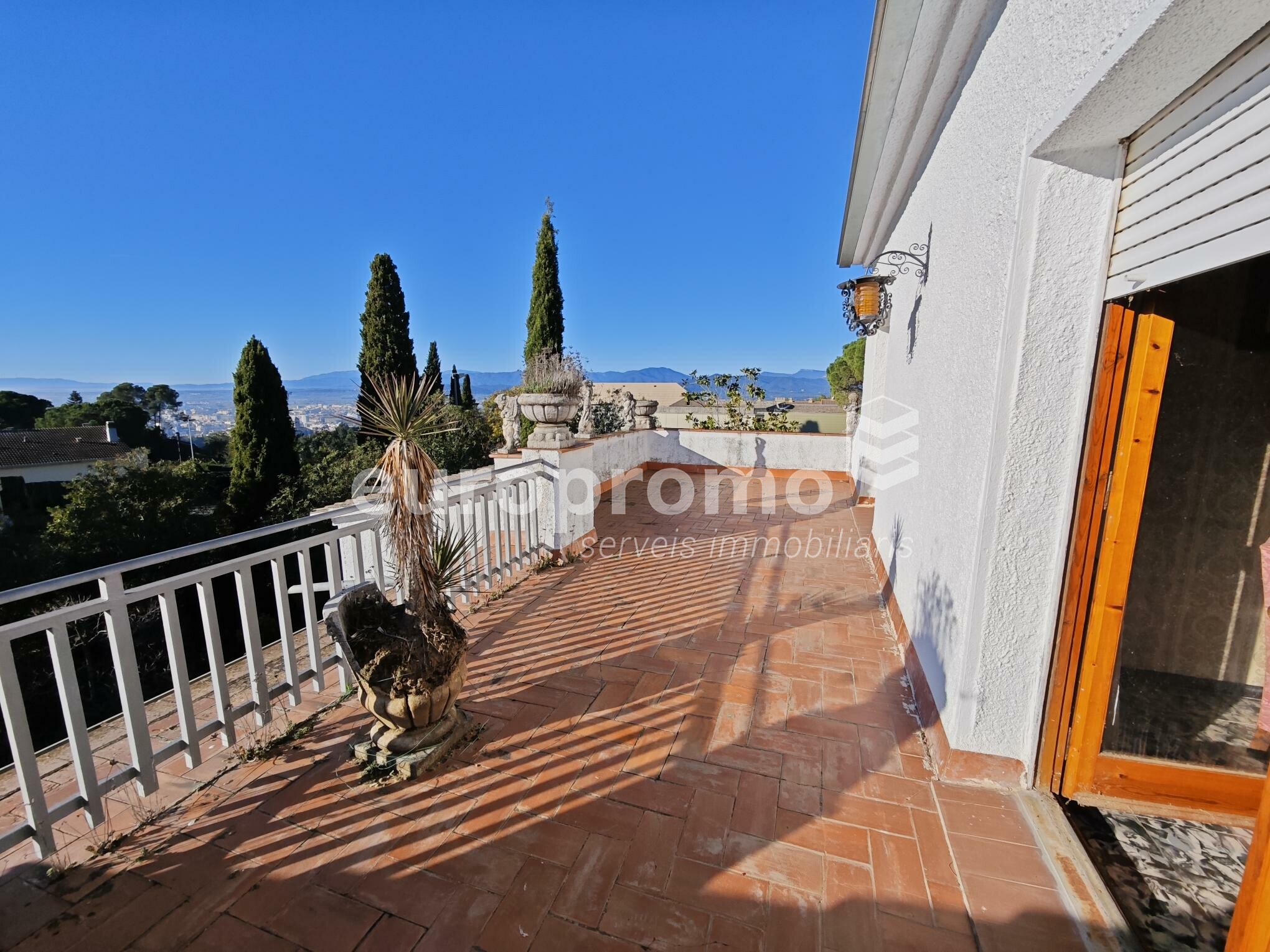 Fantàstica casa amb encant a Montjuïc!