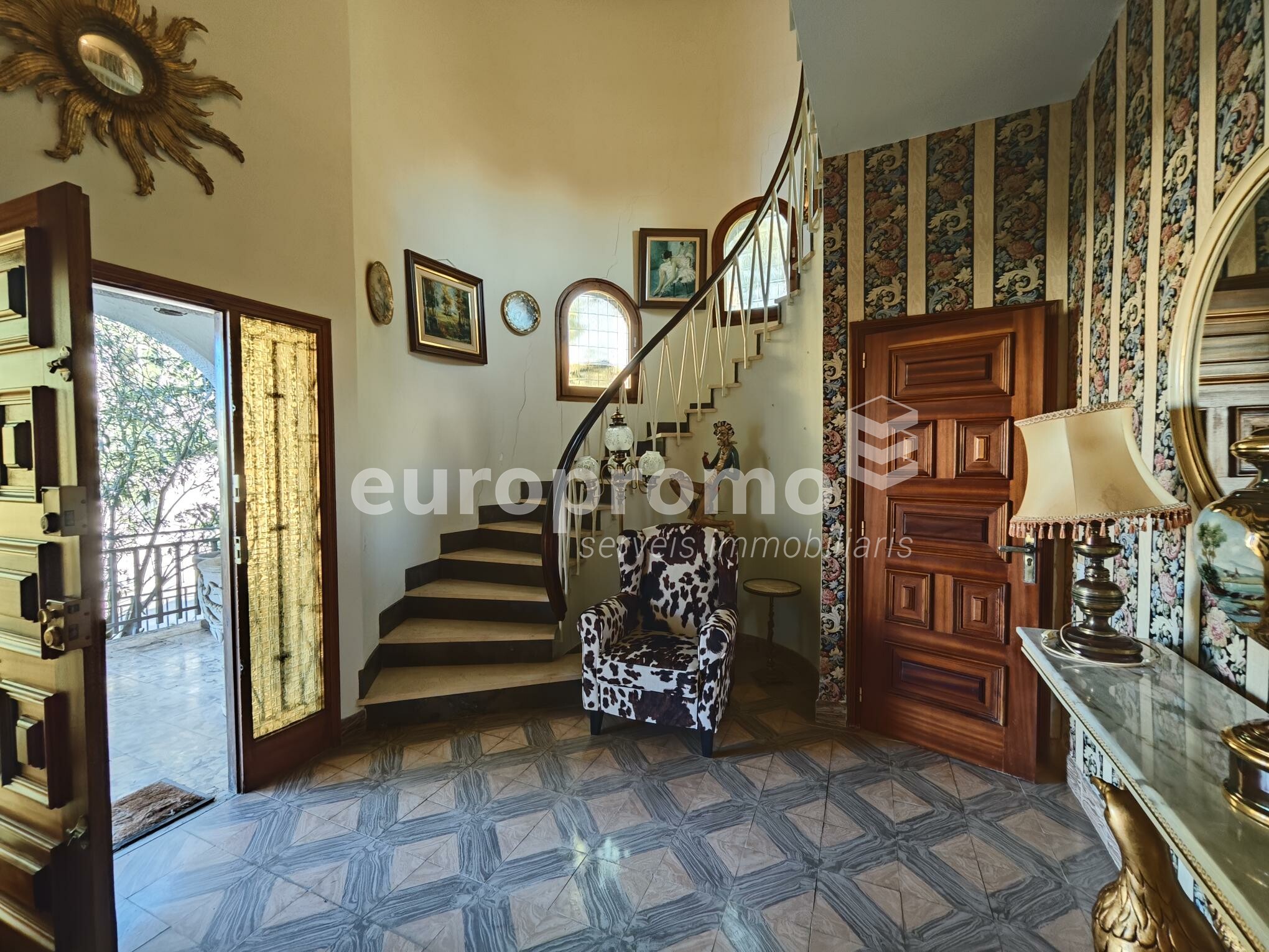 Fantàstica casa amb encant a Montjuïc!