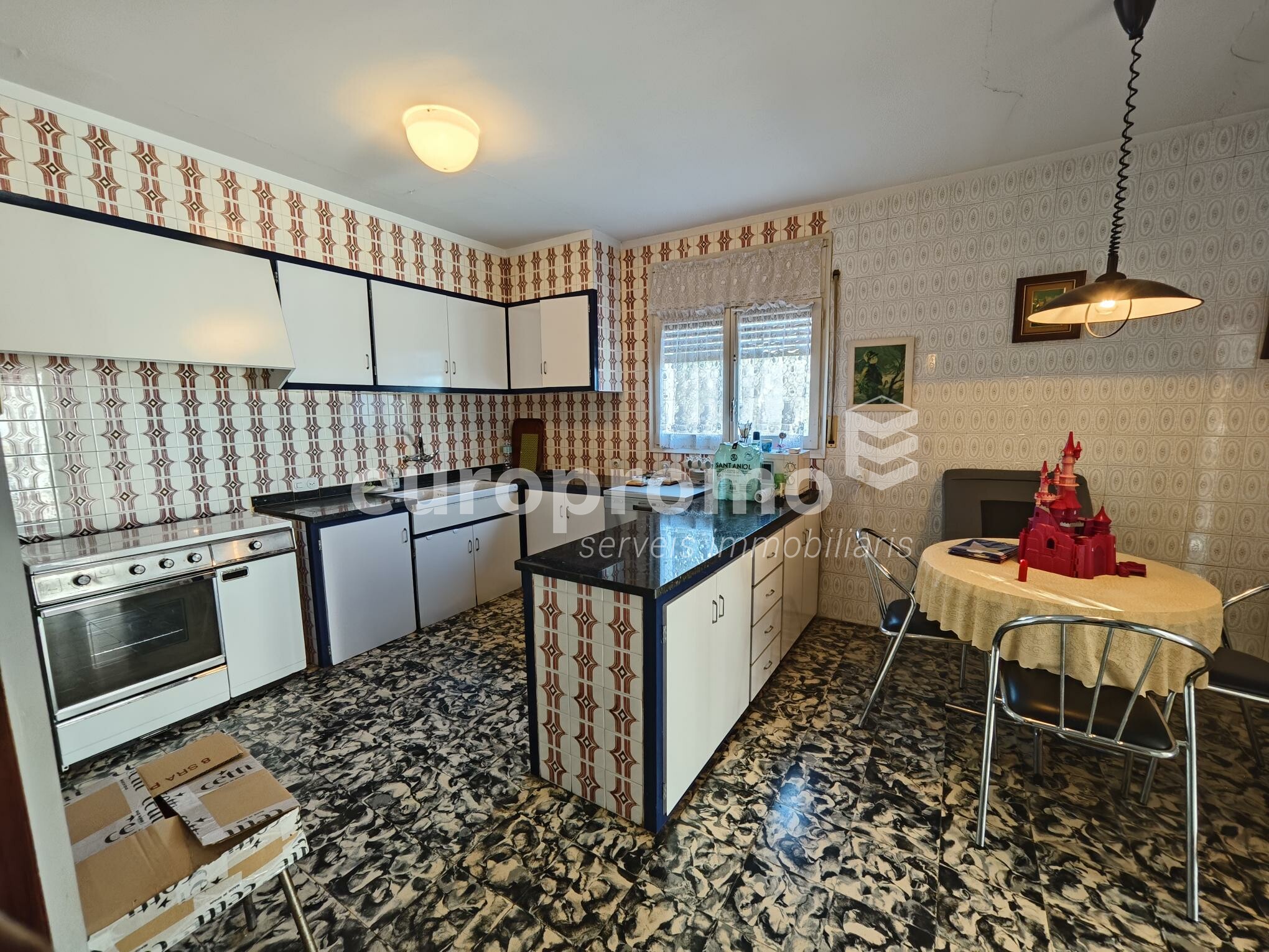 Fantàstica casa amb encant a Montjuïc!