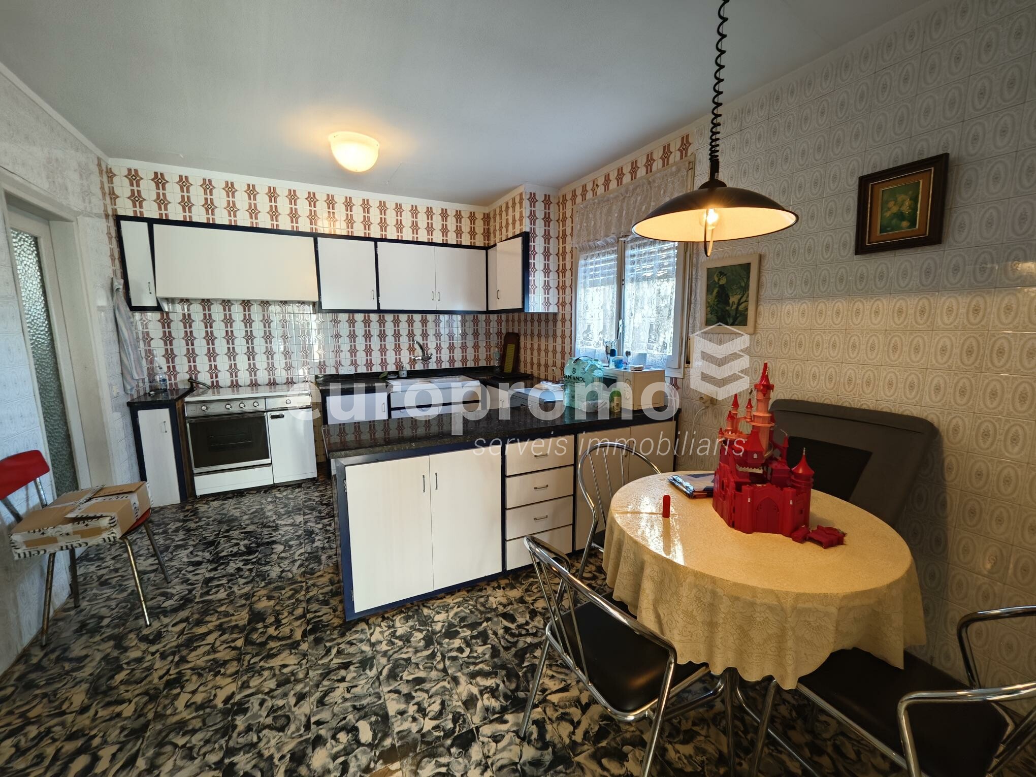 Fantàstica casa amb encant a Montjuïc!