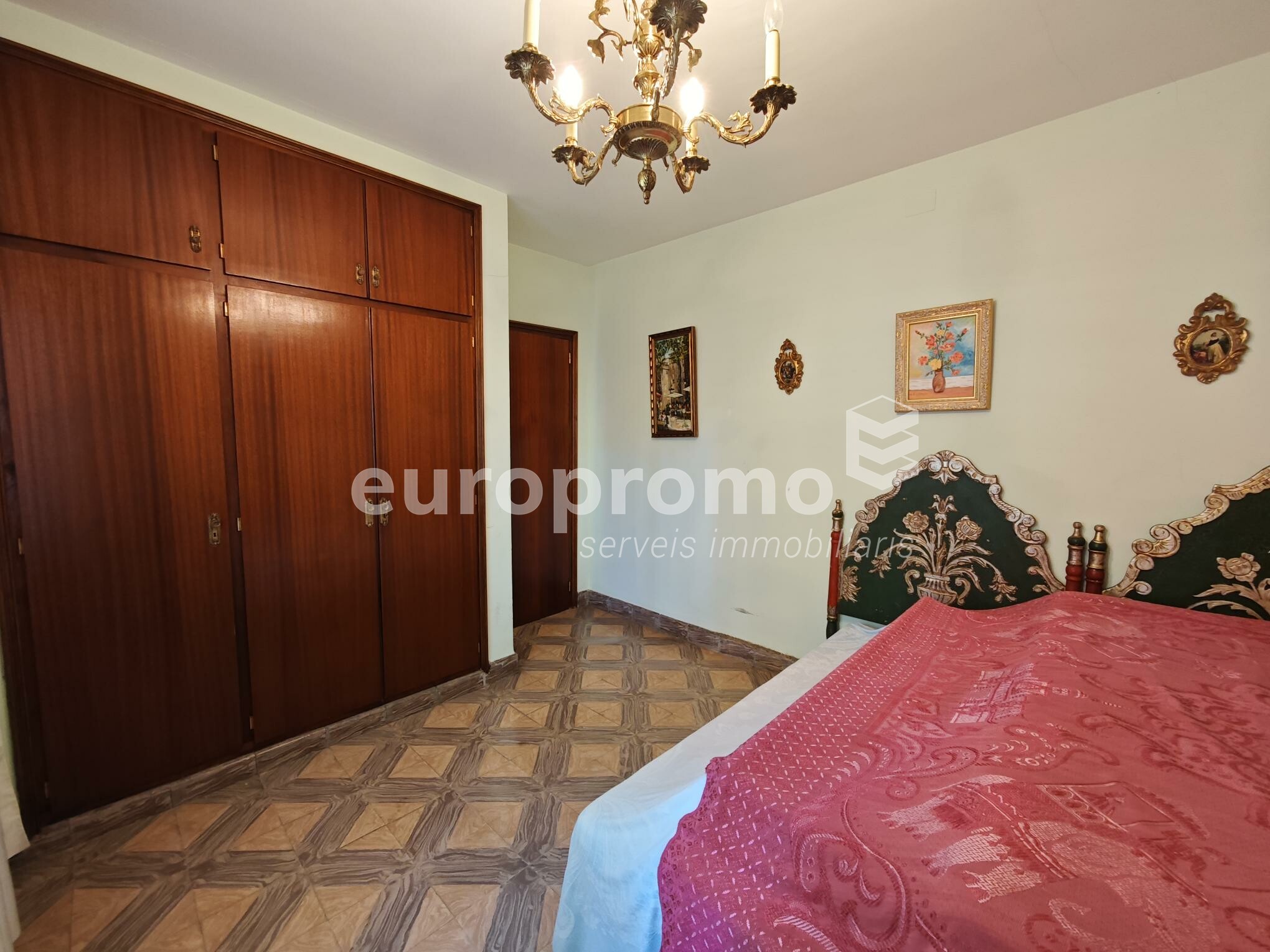 Fantàstica casa amb encant a Montjuïc!